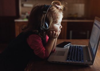 Παιδί και Διαδίκτυο: safe surf – ενημερωτική εκδήλωση 9.2.2024